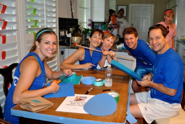 281241_823298511130_356885_n